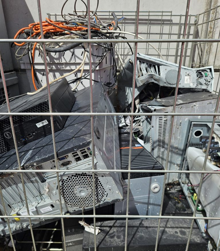 Déchets DEEE déchetterie Azura Recyclage