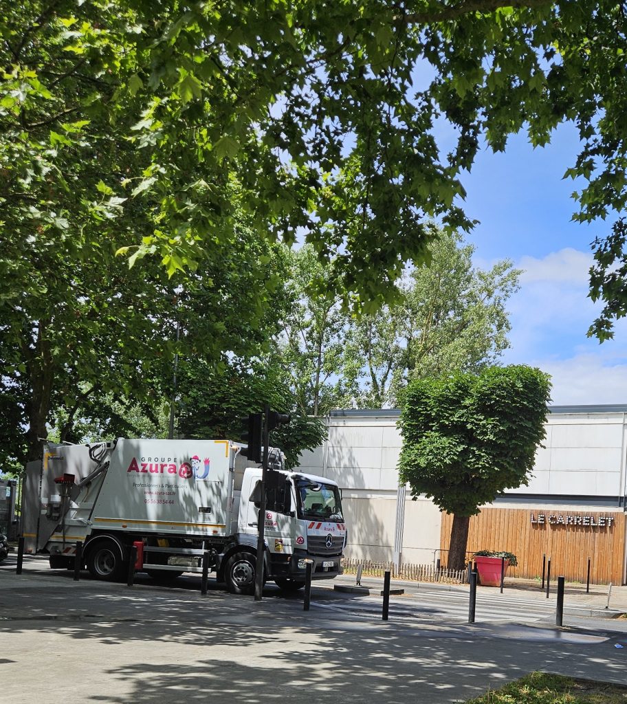 Camion BOM Azura Recyclage